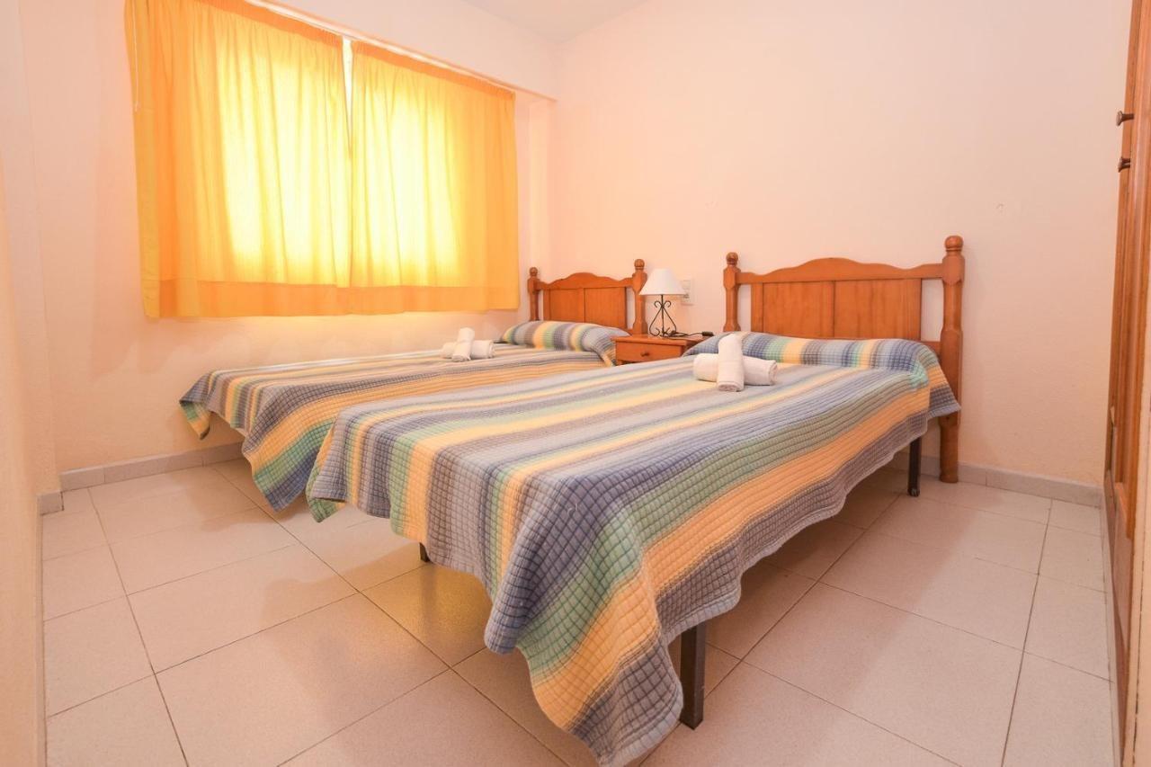 Apartamentos Marblau Las Alondras-Julio Y Agosto Solo Familias Gandía Exterior photo